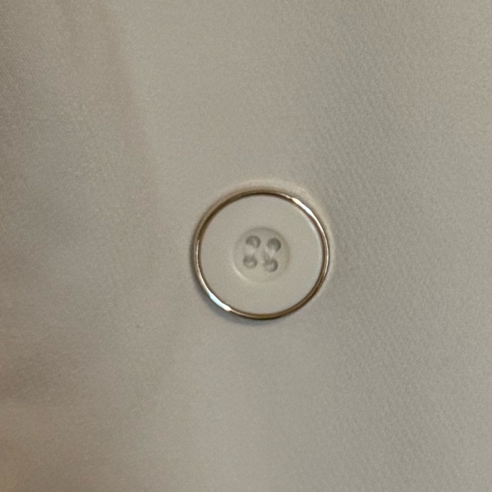 Long Women's White Sleeveless Blazer Vest - Picture 6 of 9